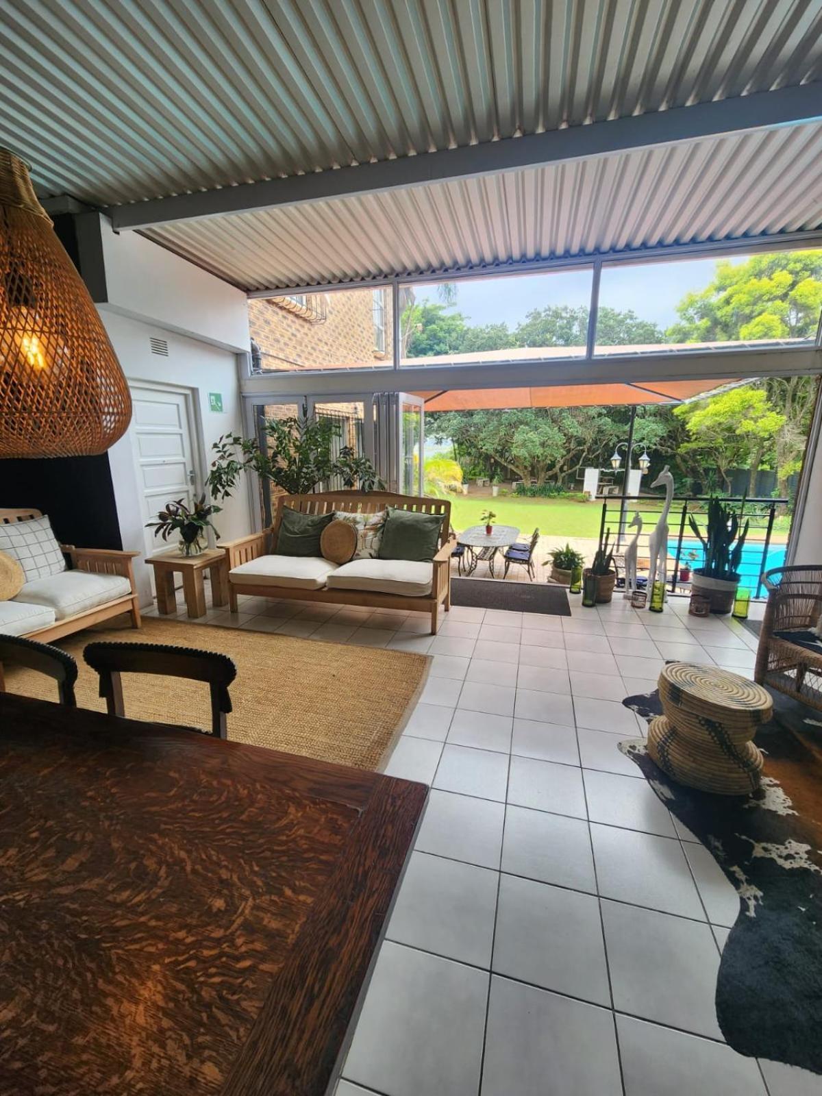 Hillton Manor Guest House Richards Bay Exterior foto